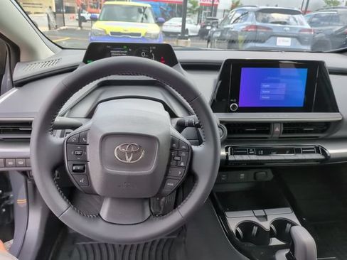 Used 2026 Toyota Prius LE w/ Protection Package #3 (TMS) FWD image 23