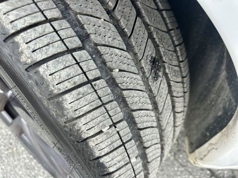 Used 2021 Tesla Model S Plaid image 36