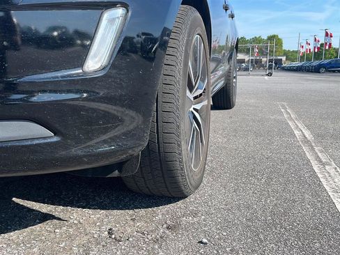 Used 2016 Volvo XC60 T5 Platinum w/ Climate Package image 7