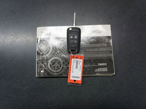 Used 2016 Chevrolet Equinox LT w/ Convenience Package image 14