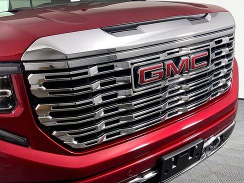Used 2023 GMC Sierra 1500 Denali w/ Denali Reserve Package AWD/4WD image 29