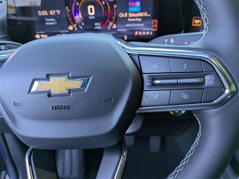 Certified 2026 Chevrolet Traverse LT w/ Driver Confidence Package image 14