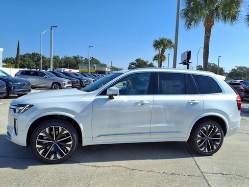 New 2026 Volvo XC90 B6 Ultra image 4