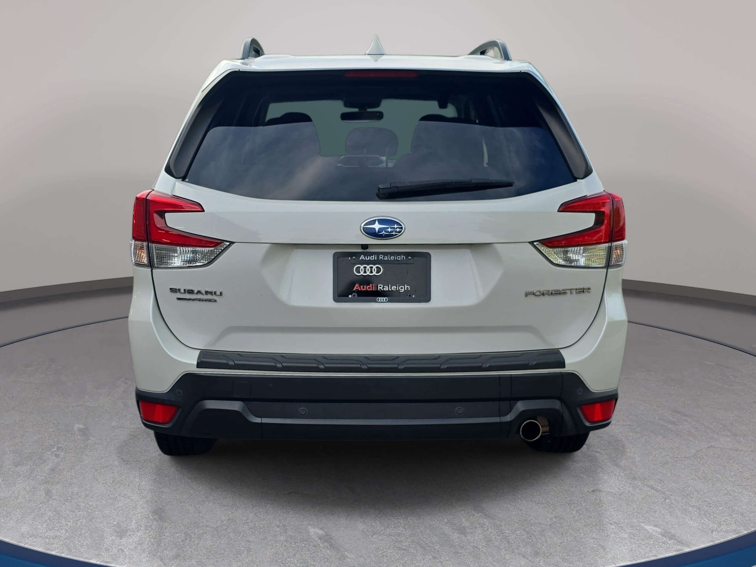 Used 2020 Subaru Forester Limited w/ Popular Package #3 AWD/4WD image 6
