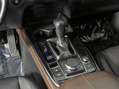 Used 2023 MAZDA CX-30 AWD 2.5 S w/ Premium Package image 32