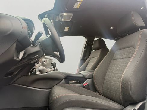 Certified 2025 Honda HR-V Sport image 22