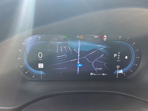 Certified 2025 Volvo XC60 B5 Plus image 20