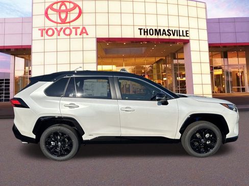 New 2025 Toyota RAV4 XSE image 4