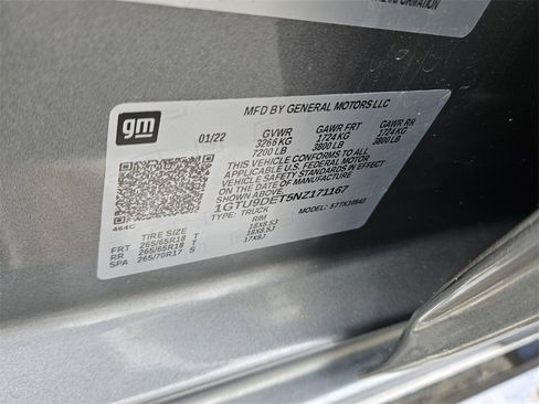Certified 2022 GMC Sierra 1500 SLT w/ SLT Convenience Package image 19
