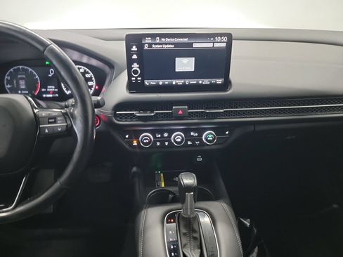 Certified 2024 Honda HR-V EX-L image 20