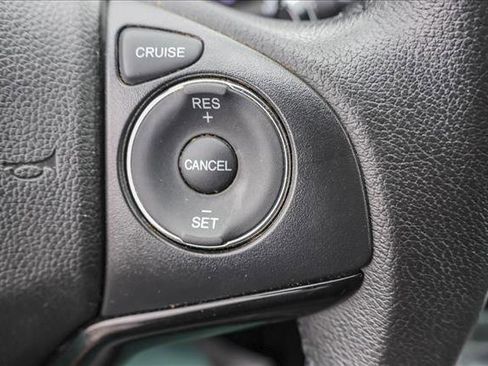 Used 2022 Honda HR-V Sport image 16