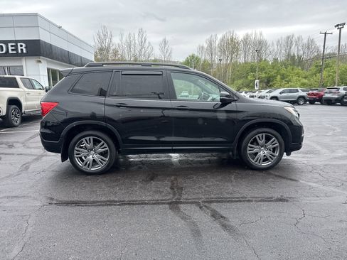 Used 2021 Honda Passport EX-L image 2