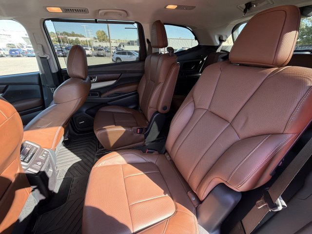 Certified 2021 Subaru Ascent Touring w/ Popular Package #2 AWD/4WD image 29