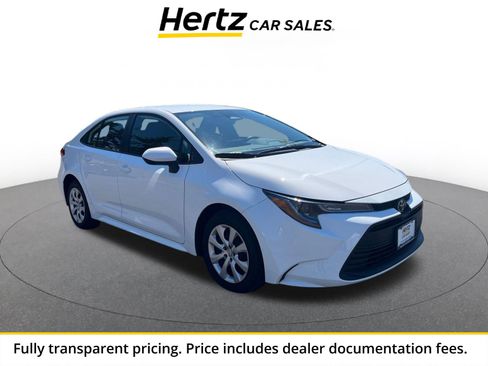 Used 2025 Toyota Corolla LE FWD image 1