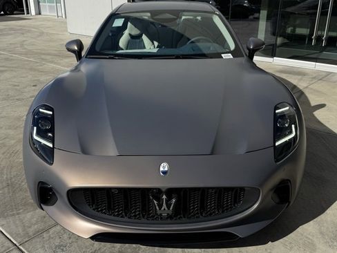 New 2025 Maserati GranTurismo Folgore image 2