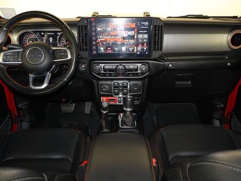 Used 2022 Jeep Gladiator Mojave AWD/4WD image 13
