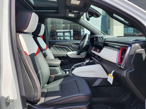 New 2026 GMC Canyon AT4X image 43