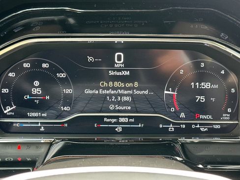 Certified 2024 GMC Sierra 1500 SLE image 25