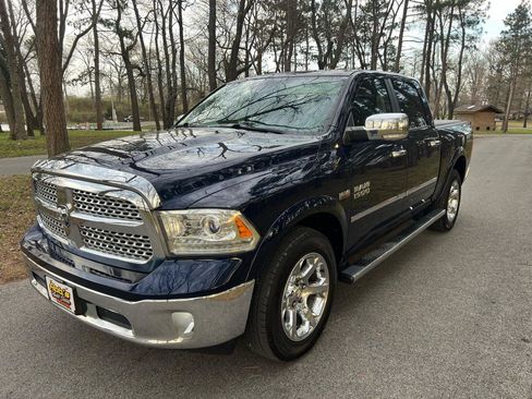 Used 2016 RAM 1500 Laramie w/ Convenience Group image 2