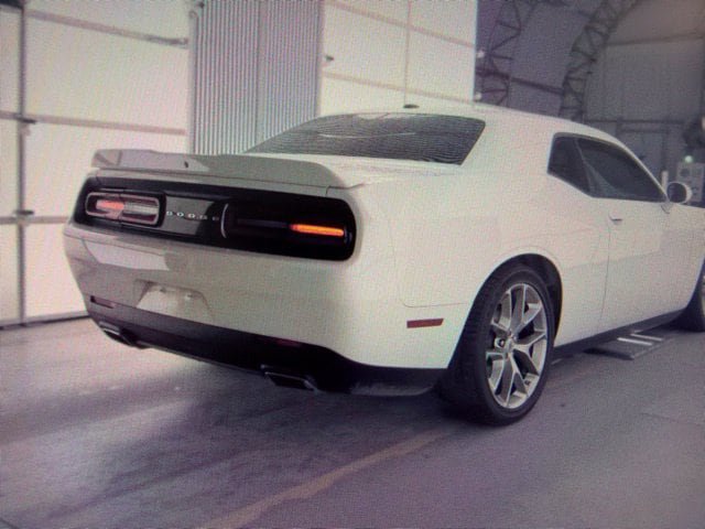 Used 2022 Dodge Challenger GT RWD image 6