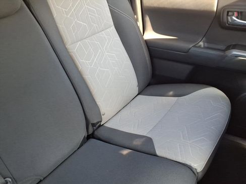 Used 2021 Toyota Tacoma TRD Sport image 24