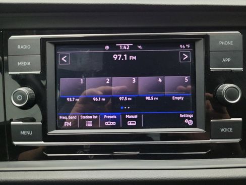 Used 2021 Volkswagen Jetta S FWD image 25