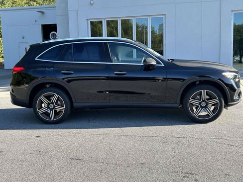New 2027 Mercedes-Benz GLC 300 4MATIC image 5