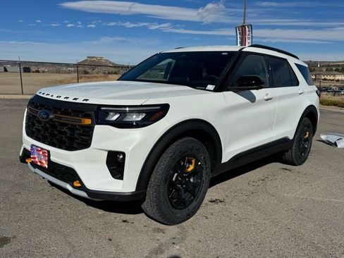 New 2026 Ford Explorer Tremor w/ Tremor Convenience Package image 3