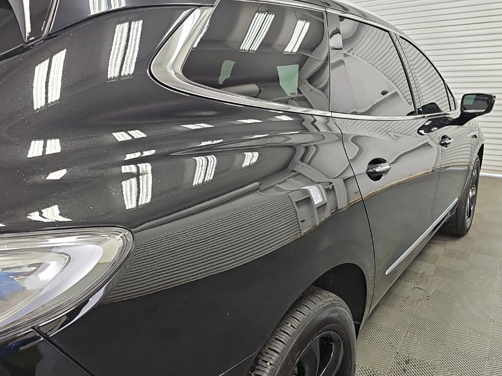 Certified 2024 Buick Enclave Essence w/ Sport Touring Edition FWD image 10