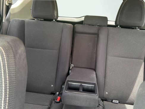 Used 2018 Toyota RAV4 XLE w/ Plus Extra Value Package AWD/4WD image 12