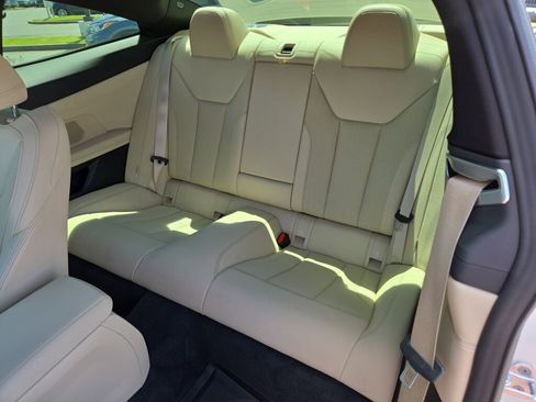 Used 2022 BMW 430i Coupe w/ Convenience Package RWD image 11