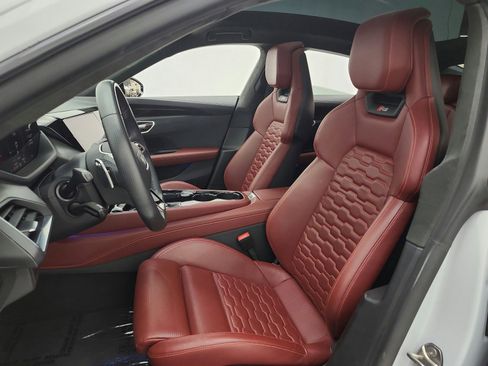 Used 2023 Audi RS e-tron GT w/ Carbon Performance Package image 13