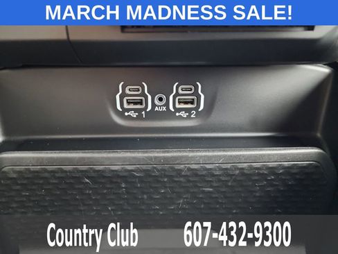 Used 2024 RAM 1500 Laramie image 15