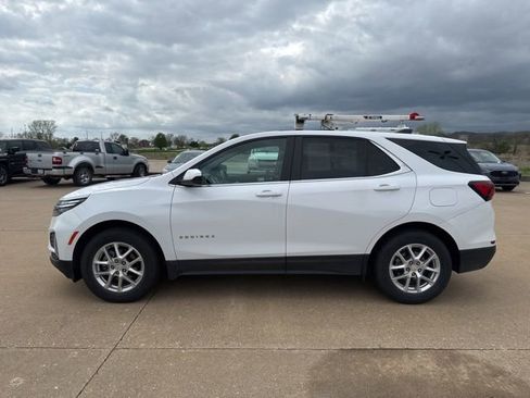Used 2024 Chevrolet Equinox LT image 6