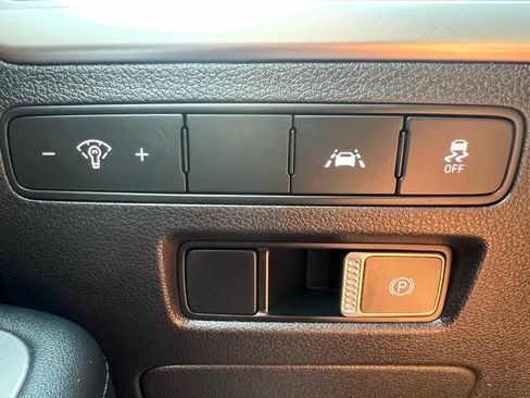 Used 2020 Hyundai Palisade SE AWD/4WD image 23