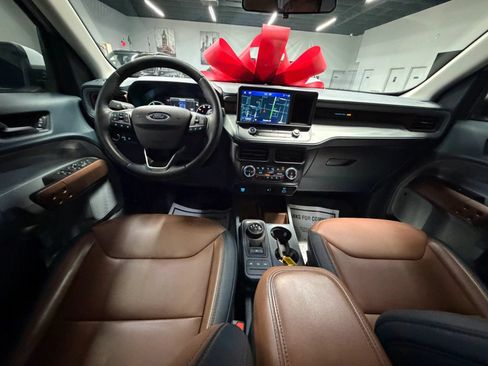 Used 2023 Ford Maverick Lariat w/ Lariat Luxury Package FWD image 34