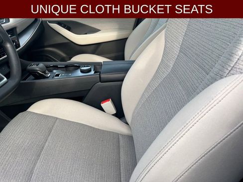 Used 2023 Nissan Rogue SV image 14