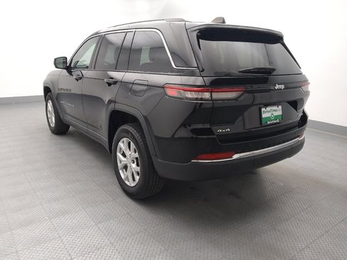 Used 2023 Jeep Grand Cherokee Limited AWD/4WD image 5