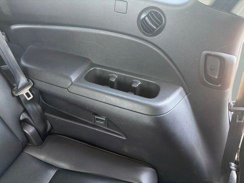 Used 2020 Honda Pilot Touring image 14