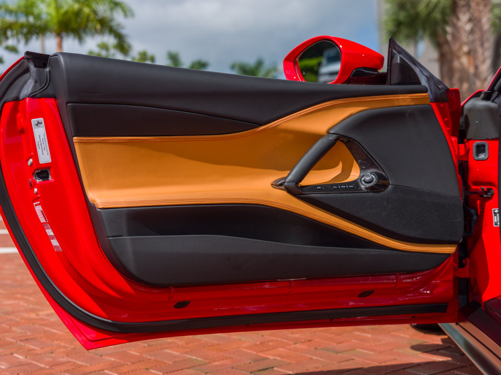 Certified 2022 Ferrari 812 GTS RWD image 10