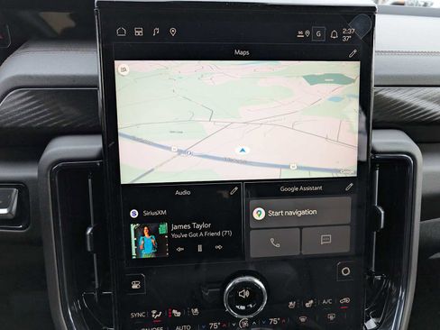 New 2026 GMC Yukon XL AT4 w/ AT4 Premium Package image 21