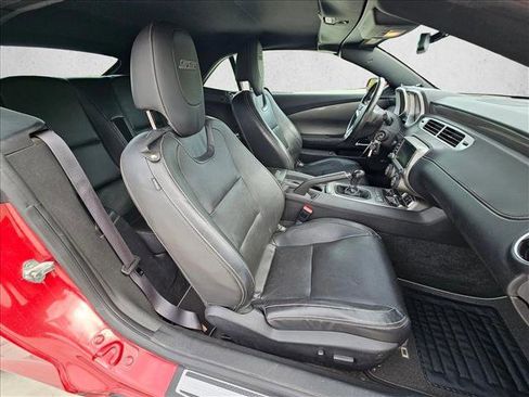 Used 2014 Chevrolet Camaro SS w/ RS Package RWD image 20