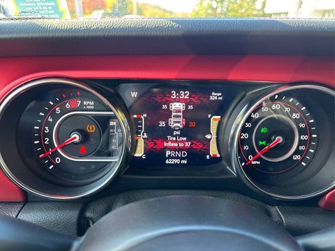 Used 2021 Jeep Wrangler Unlimited Rubicon image 22