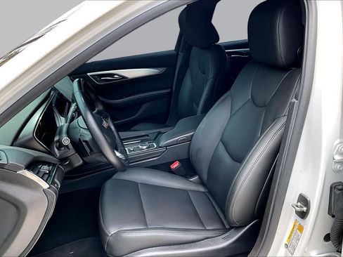 Used 2023 Cadillac CT5 Luxury w/ Cold Weather Package RWD image 14