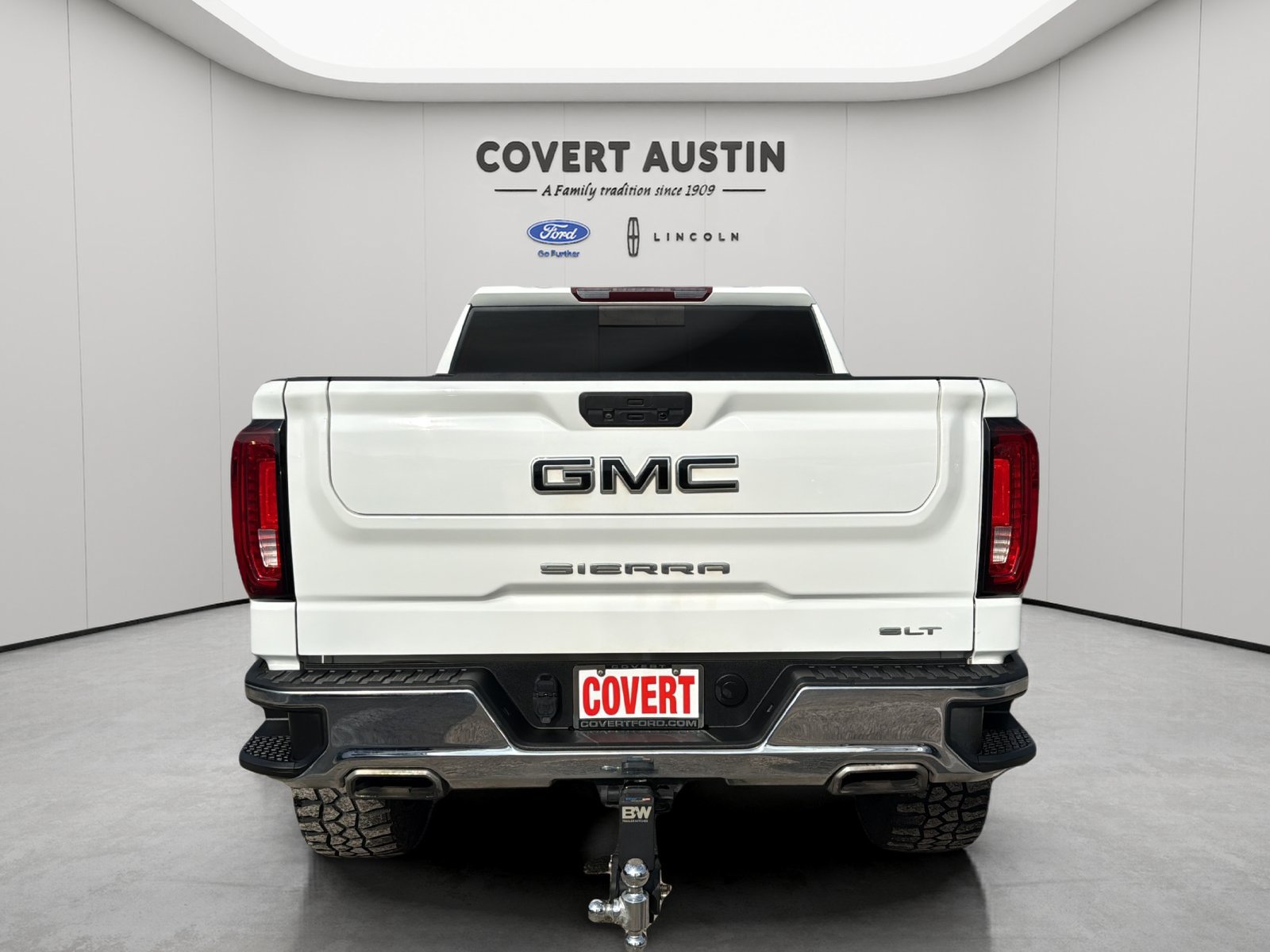 Used 2022 GMC Sierra 1500 SLT AWD/4WD image 4