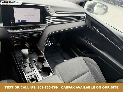 Used 2026 Toyota Camry LE image 25