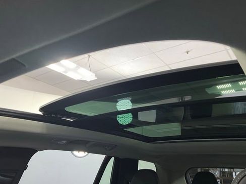 New 2026 Volvo XC90 B6 Ultra w/ Protection Package image 19