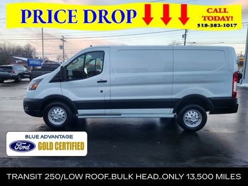 Certified 2023 Ford Transit 250 Low Roof AWD w/ Exterior Upgrade Package image 7