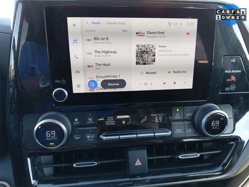 Used 2024 Toyota Highlander LE image 36