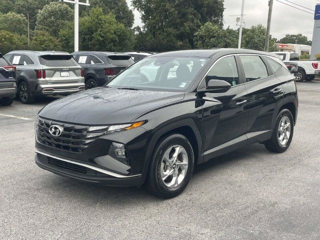 Certified 2024 Hyundai Tucson SE FWD image 3
